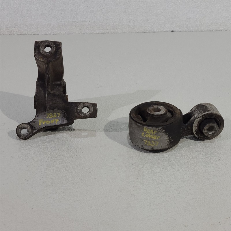 06-11 Honda Civic Si Coupe Engine Mount Front & Rear Lower Mounts Aa7337