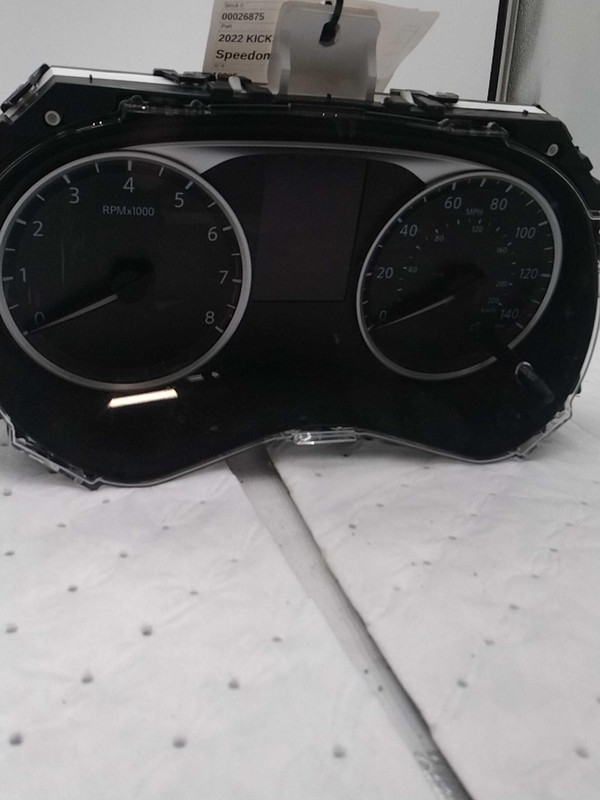 Used Speedometer Gauge fits: 2022 Nissan Kicks cluster MPH w/o 7.0`` display Gra