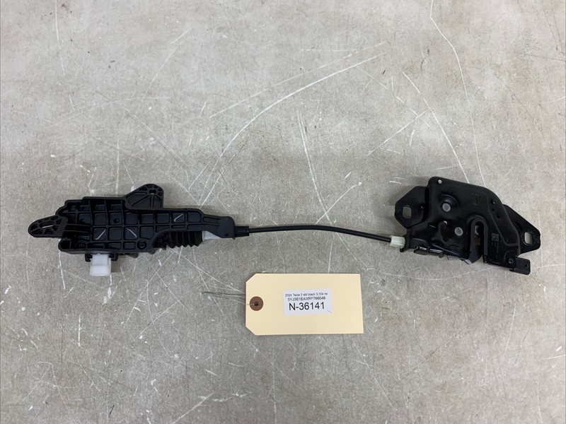 2024 TESLA MODEL Y HOOD BONNET LOCK LATCH ACTUATOR W/ RELEASE CABLE 36141 B117