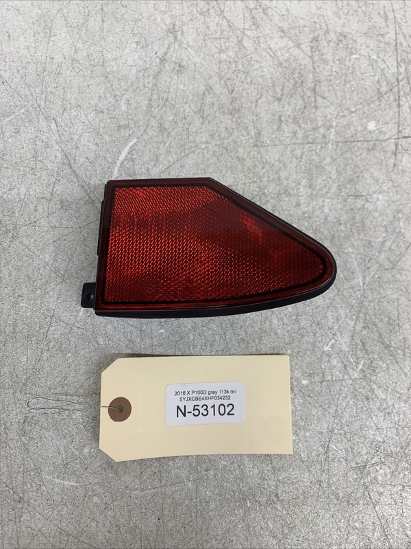 12-22 TESLA MODEL X RIGHT TAIL LIGHT Taillight REFLECTOR 1022421-00 53102 B139