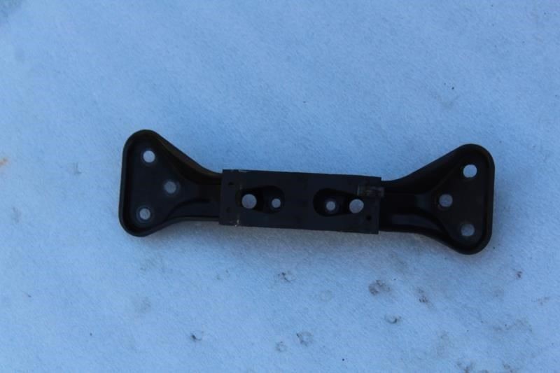1990 1991 1992 1993 1994 NISSAN 300ZX MANUAL TRANSMISSION SUPPORT MOUNT BRACKET