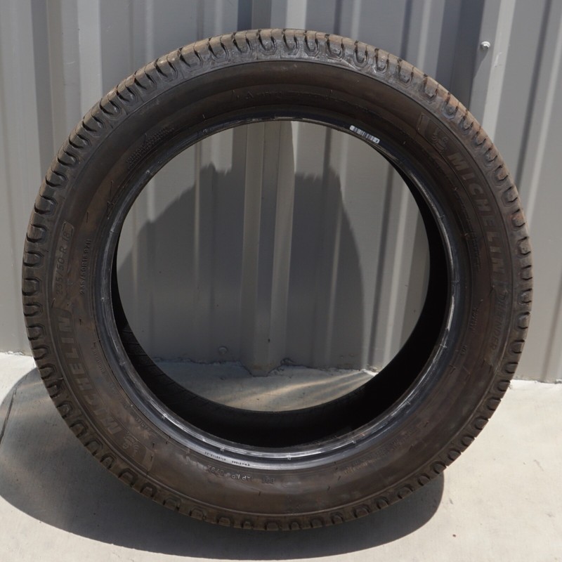 P235/50R18 Michelin Defender 2 Used Tire Excellent Condition One Tire