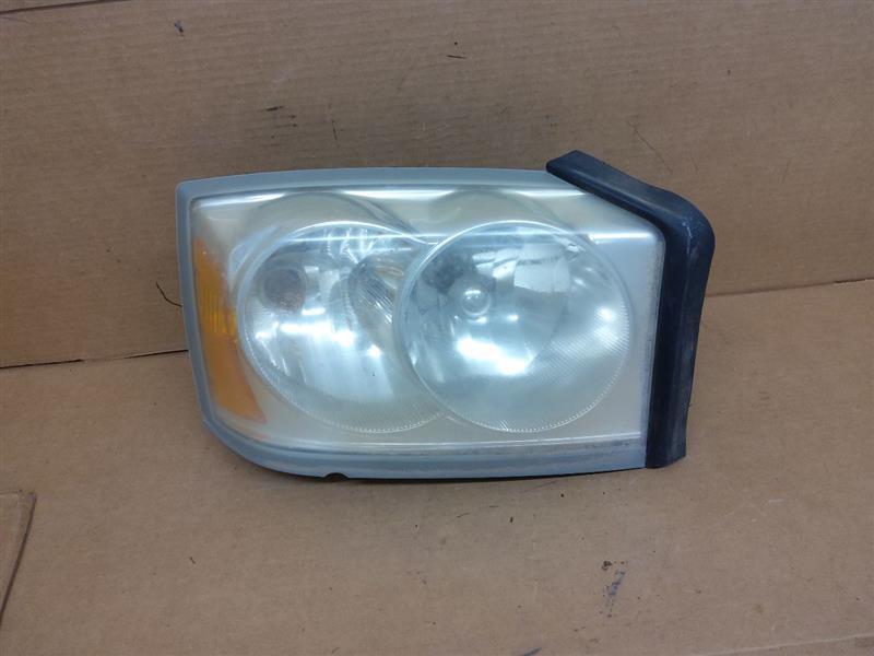 Passenger Headlight Without Dome Cover Over Outer Bulb Fits 05-07 DAKOTA 269910
