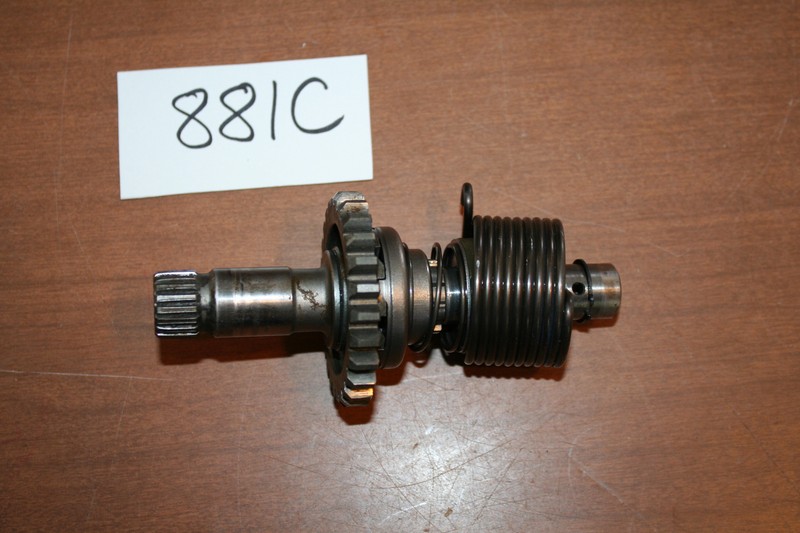 1981 Suzuki RM 125 Kick Start Spindle Shaft OEM 81