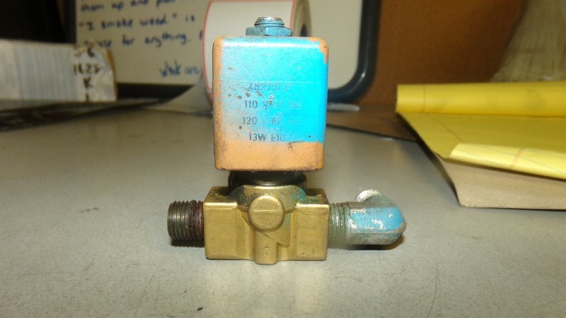 Honeywell 482761F Skinner Valve Div. Solenoid 13W L10 *FREE SHIPPING*