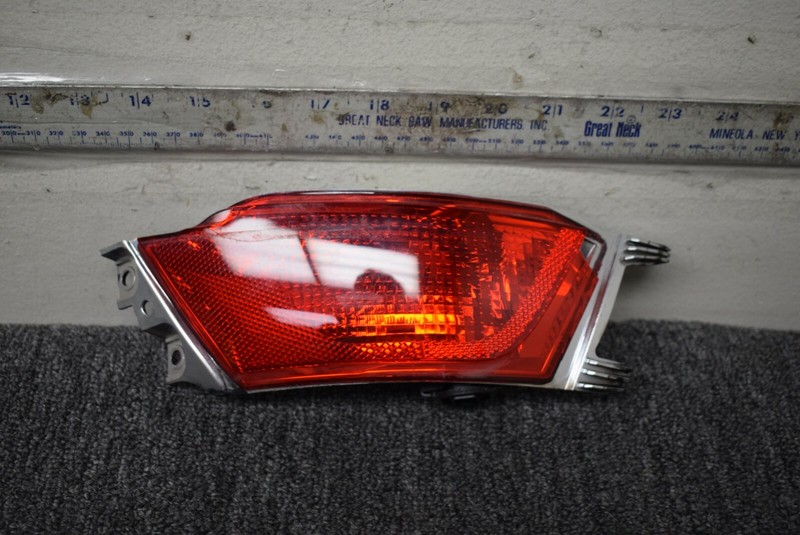 RANGE ROVER SPORT L494 REAR REFLECTOR LIGHT FACTORY OEM