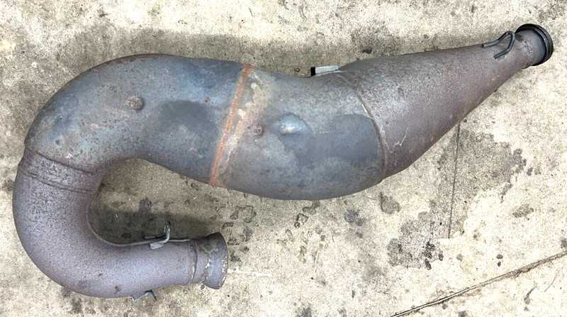 Yamaha V-Max 500 SX Venture Exhaust Pipe 1997 1998 8CR-14620-01-00