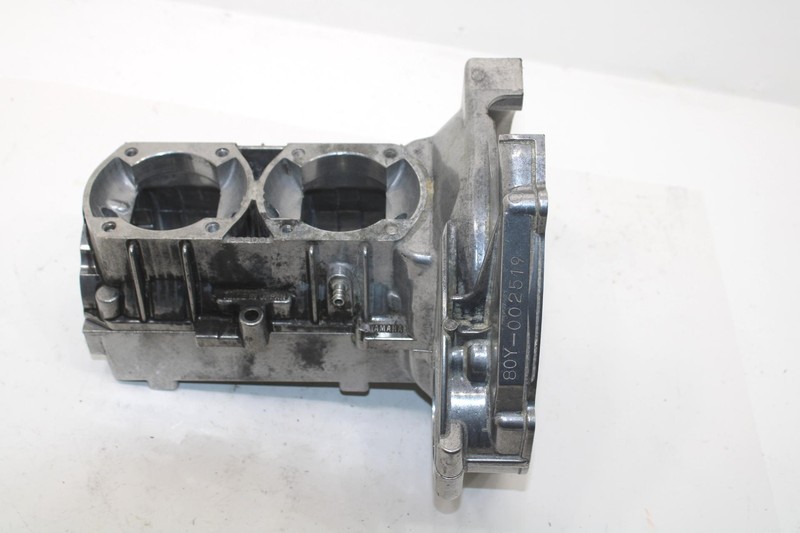 1986 Yamaha Excel Iii Oem Crankcase Assembly 8J9-15100-01-00 SY70