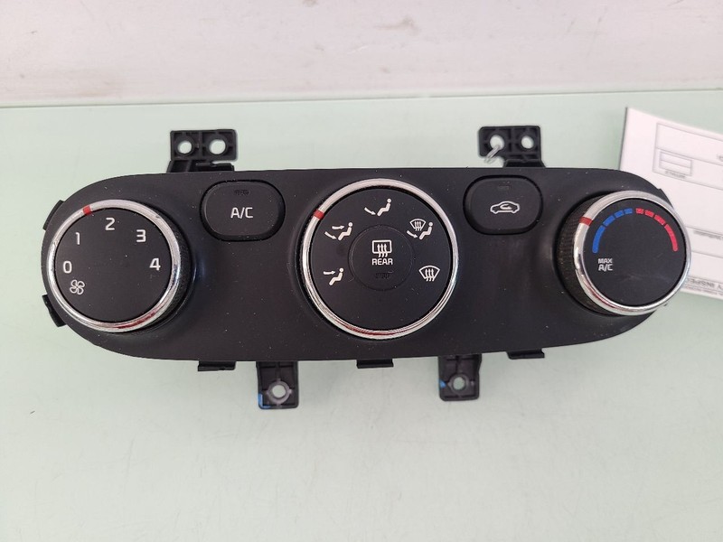 Temperature Control Hatchback Fits 14-16 FORTE 589775