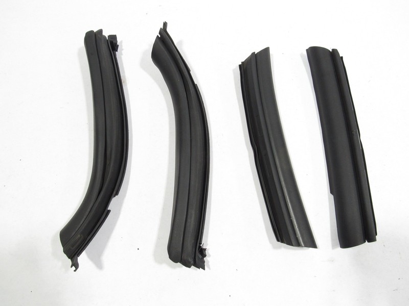 16-23 Audi TT 2019 Left Right Roof Weatherstrip Weather Strip Seal *