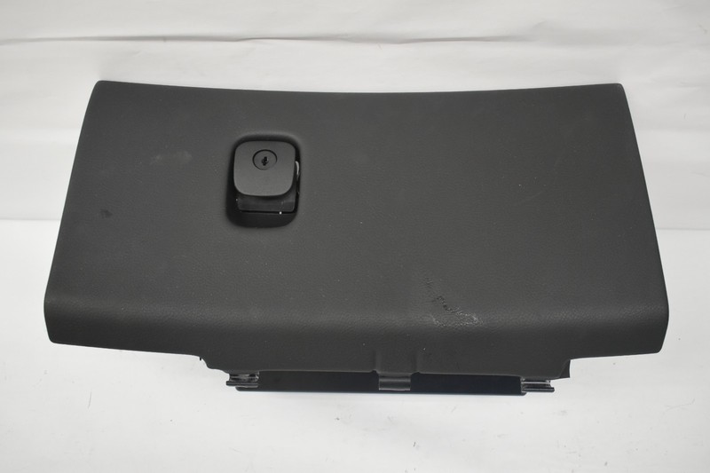 2005-13 CORVETTE C6 DASH GLOVE BOX COMPARTMENT STORAGE DOOR LID OEM USED