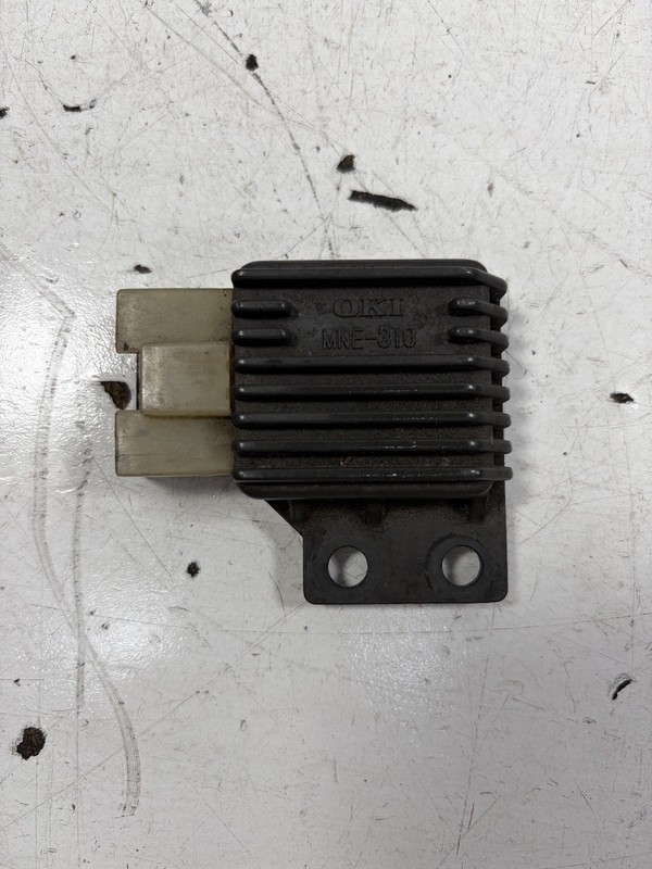 87 Acura Legend 2.7 2DR Igniter Unit 04301-PL2-305 OEM