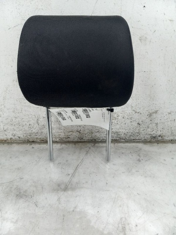 05 SCION TC FRONT DRIVER LEFT HEADREST