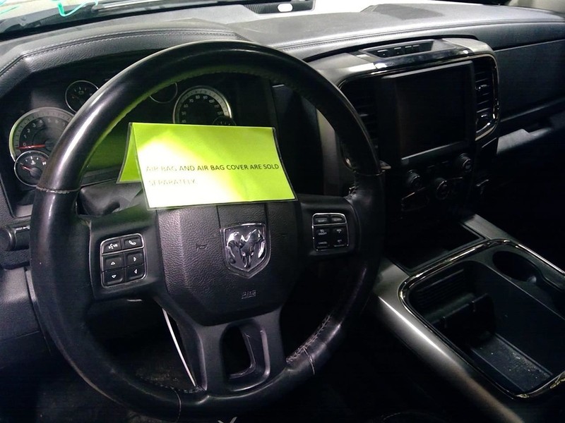 RAM1500 2016 Steering Wheel 1780116