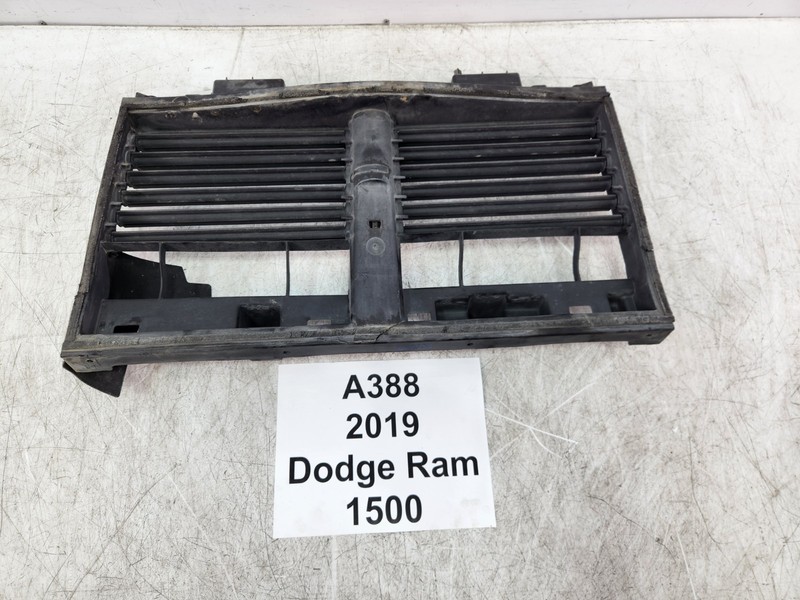 ✅ 19-24 OEM RAM 1500 Tradesman Active Air Duct Shutter Intake Grille *