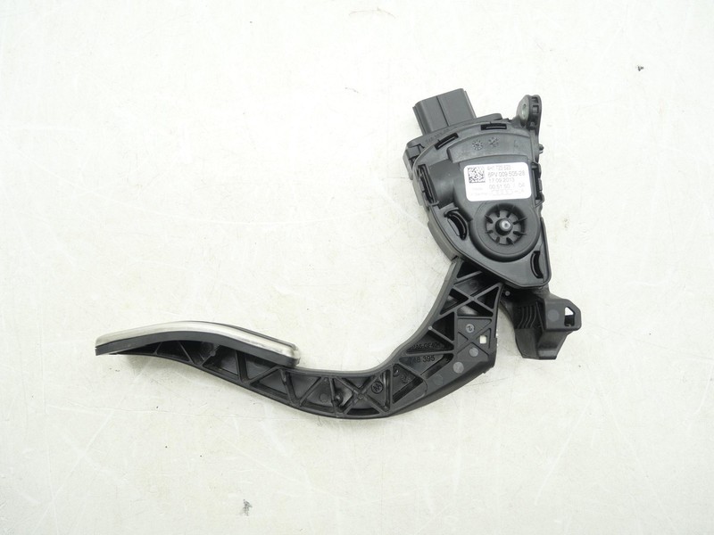 Used Gas Throttle Accelerator Pedal & Sensor Module 2014-2015 Audi RS7 C7 OEM
