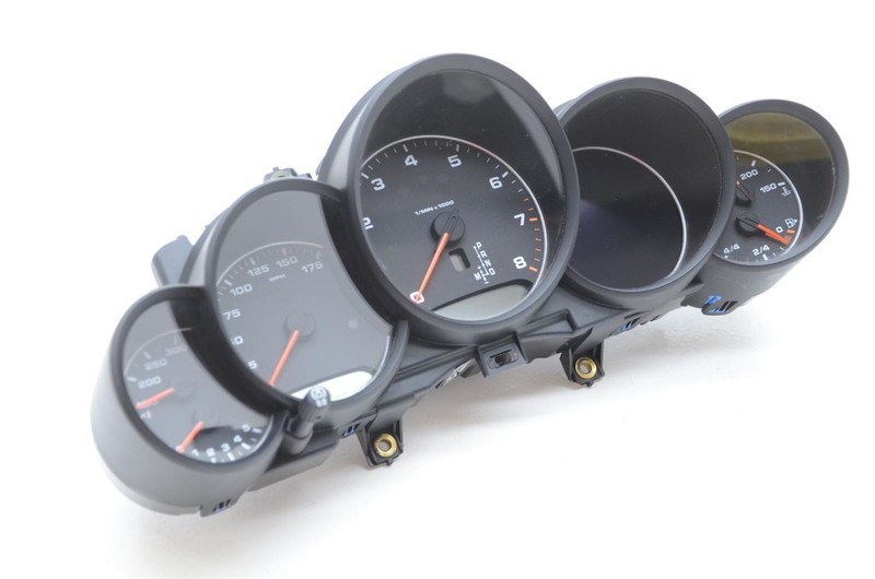Speedometer Gauge Cluster Fits 13-16 PORSCHE CAYENNE