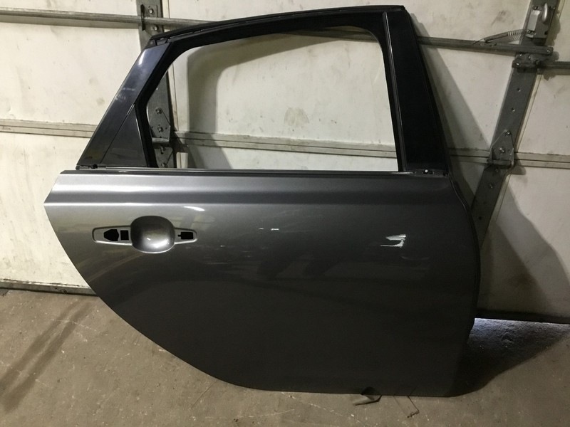 Jaguar XF 35T 2017 Rear Right Passenger Door Shell Panel 16 - 19 :O