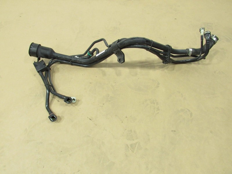 16-20 Cadillac CT6 2017 Fuel Gas Reservoir Tank Filler Neck Hose Pipe Line ;:A