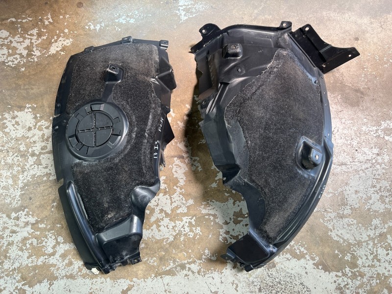 14-21 BMW i3 FRONT LEFT WHEEL FENDER LINER SPLASH SHIELD OEM