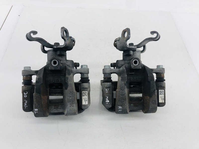 16-22 CHEVROLET MALIBU FWD REAR RIGHT & LEFT SIDE ABS BRAKE CALIPER SET OF 2 OEM
