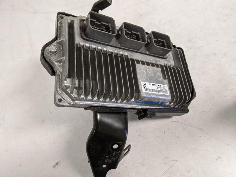 2018-2019 Honda Fit Engine Control Module 37820-5R7-Ab1 At Cvt