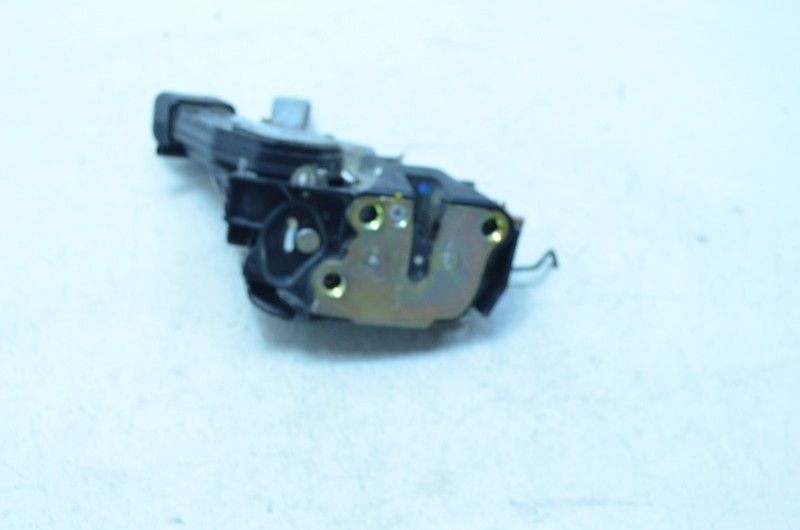 96-02 TOYOTA 4RUNNER FRONT RIGHT PASSENGER SIDE DOOR LOCK LATCH ACTUATOR OEM