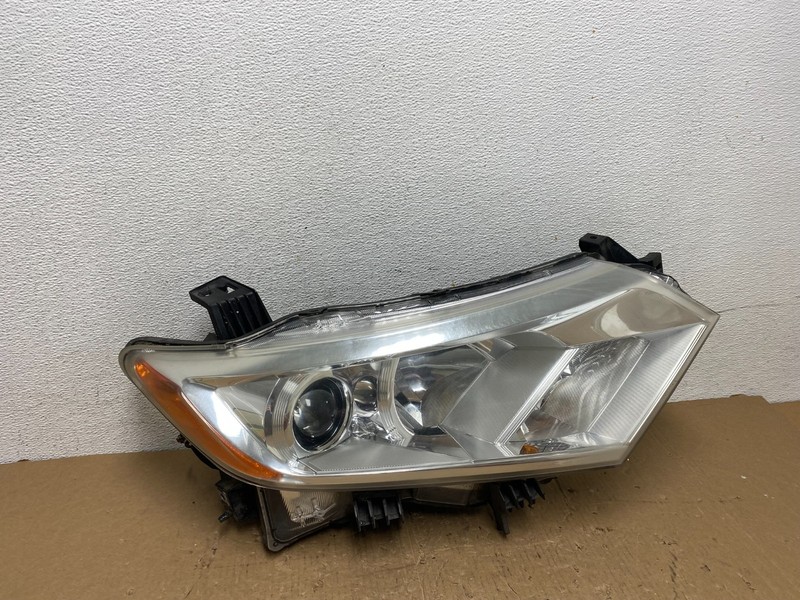 2012 to 2017 Nissan Quest Right Passenger RH Headlight Halogen AD8131 DW