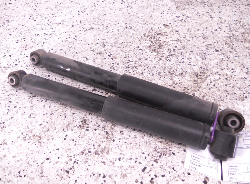2020 20 Nissan Rogue 2.5L Rear Shock Absorber Pair Left Right OEM