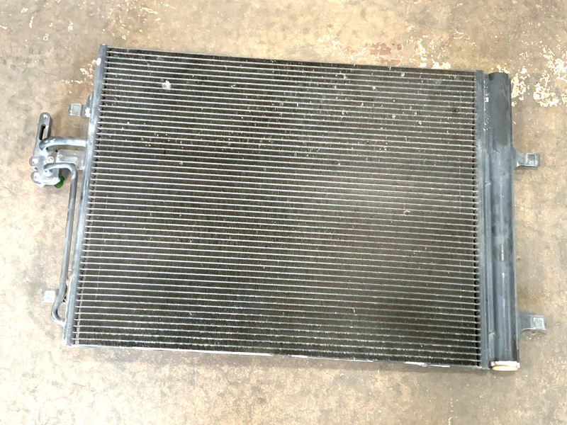 2012-2014 RANGE ROVER EVOQUE AC CONDENSER OEM #A0.27