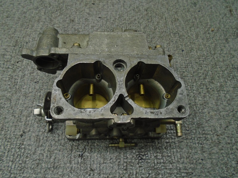 Carburetor 9672A45 (MIDDLE) Mercury Mariner 1990-1995 Outboard 135-200 HP MOTOR