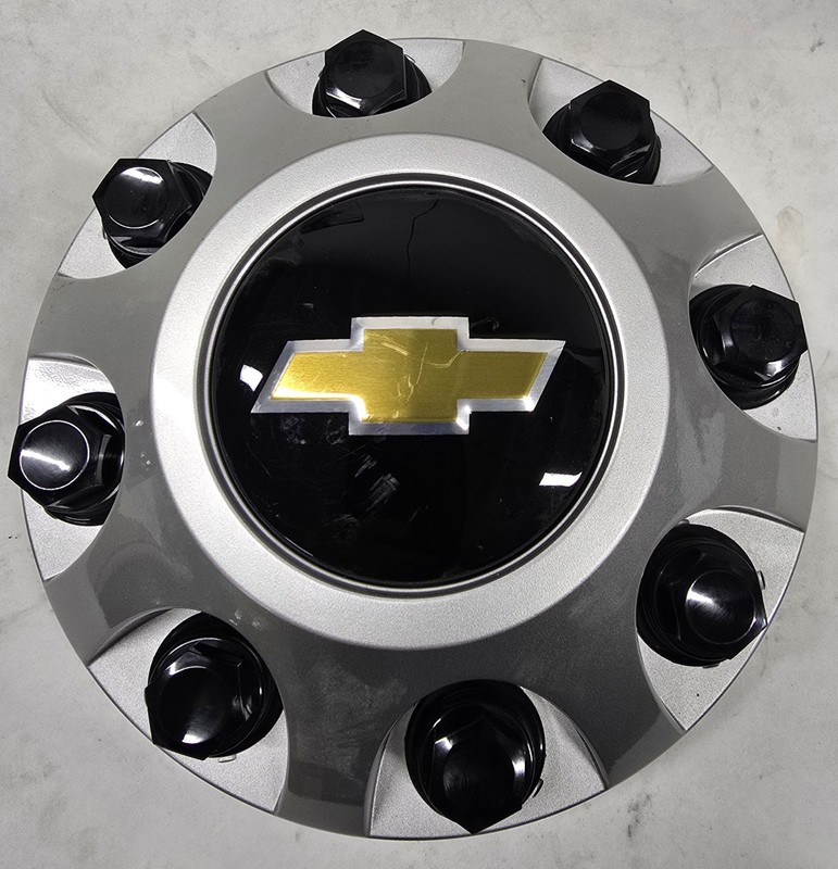2011-2021 Chevrolet 2500 3500 Silver 5500 8095 Alloy Wheel Center Cap 9597819