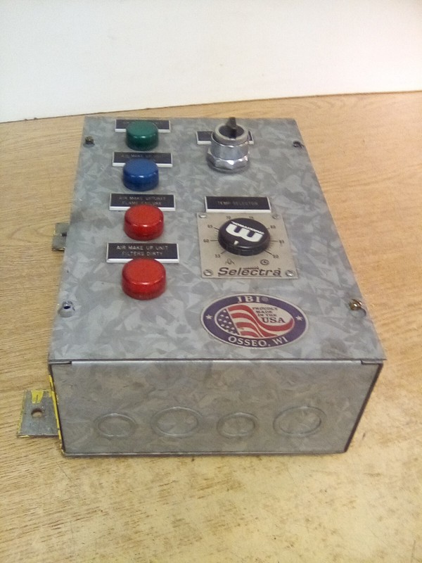 Hoffman A-SG12X8X4 Enclosure W/Telemecanique Pilot Lights And Maxitrol Selectra