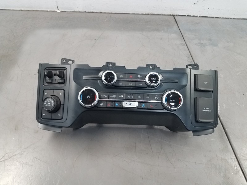 2025 Ford F150 Raptor R Radio / Climate Control / Switches #5669 E3