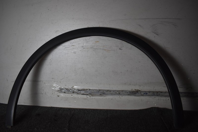 2014-2018 PORSCHE CAYENNE BASE SPORT FENDER FLARE RIGHT FACTORY OEM