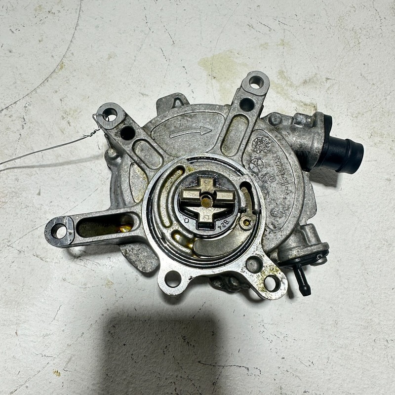 Engine Motor Vacuum Pump Mercedes-Benz S550 2013 OEM