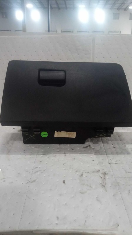 2018 Chevrolet Equinox Glove Box Black OEM Used 65K Miles NJ25-22056-551500