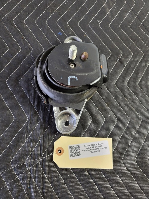 Used Oem Subaru Right Passenger Engine Mount Bracket for 2023-2025 Ascent 2.4L