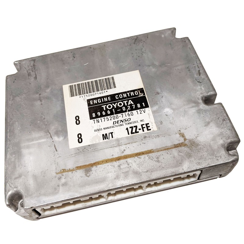 OEM Engine Control Module ECU Toyota Corolla 1.8L L4 2001 2002 / 89661-02781