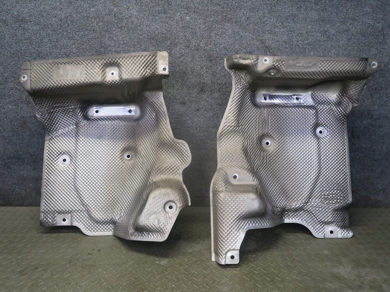 07-13 BMW E90 E92 E93 M3 REAR RIGHT LEFT SIDE EXHAUST HEAT INSULATION SHIELD SET