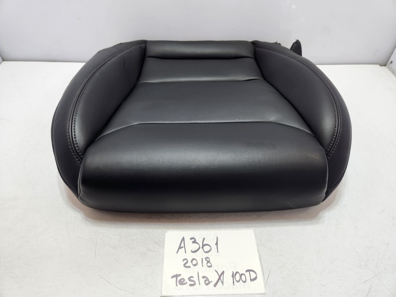 ✅ 16-20 OEM Tesla Model X Front Right Passenger Side Seat Lower Cushion Black