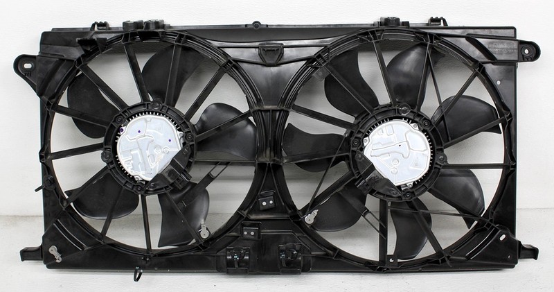 OEM Radiator Fan For Ford F150 ML3Z-8C607-C Tab Chipped