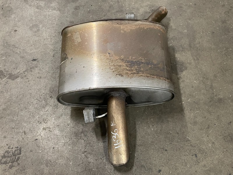 18 19 20 Land Range Rover L405 Rear Left Exhaust Muffler Pipe 5.0L 1636 OEM