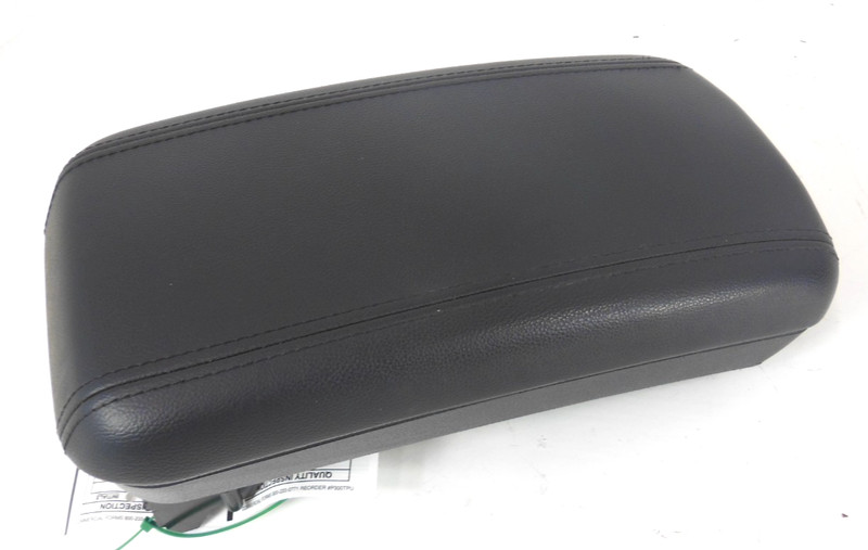 11-13 Kia Forte Cpe Sdn Htbk Center Console Arm Rest Lid W/ Keyless ignition OEM