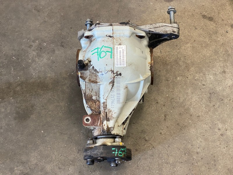 11-14 DODGE CHALLEGNGER SXT RWD REAR DIFFERENTIAL DIFF AXLE CARRIER OEM LOT767