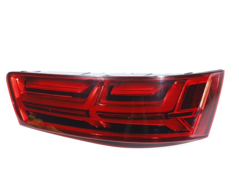 2017-2019 AUDI Q7 SQ7 RIGHT PASSENGER REAR LED TAILLIGHT TAIL LAMP ASSEMBLY OEM