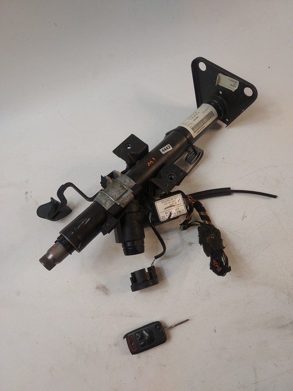 2003-2005 Mercedes ML350 Steering Column Ignition Switch w/ Key A1634600516 OEM