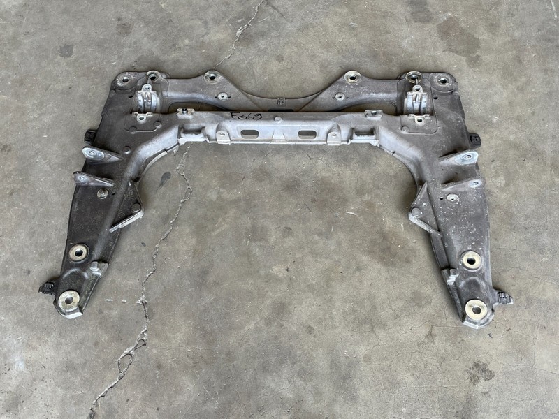 2012-2016 Porsche 991 911 Front Suspension Subframe Crossmember RWD 1569 OEM