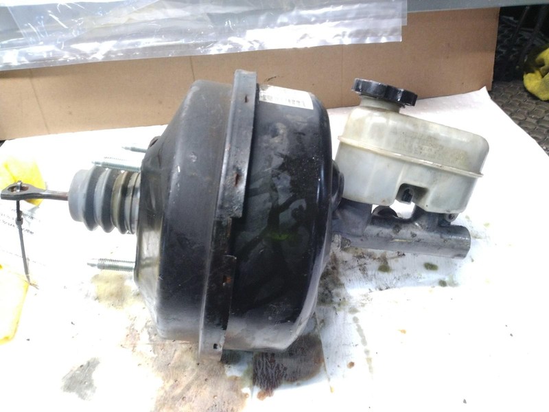 2007 Chevrolet Trailblazer Power Brake Booster OEM Maroon 185K Miles