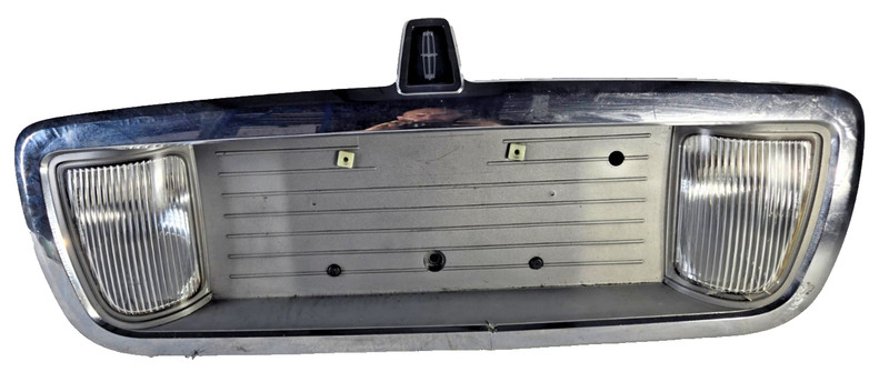 2004 Lincoln Town Car Rear Trunk License Plate Holder With Lamp OEM 4W1Z17B390AA